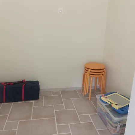 Leboisdieu Apartment *